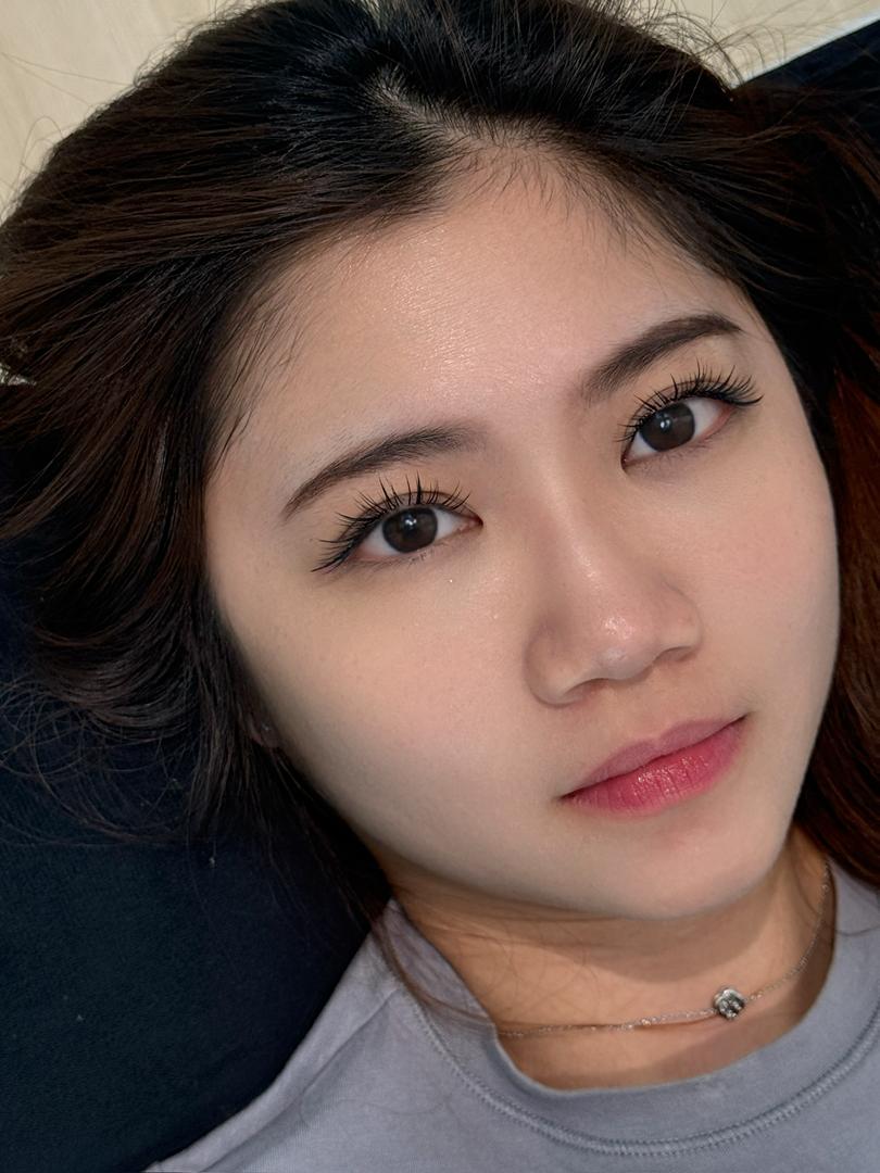 云层穿插 · Cloud Layer Lash