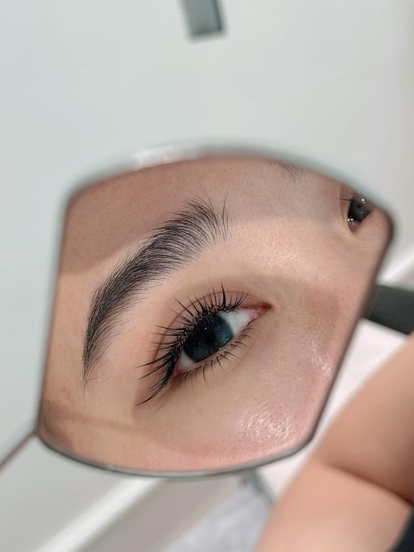 云层穿插 · Cloud Layer Lash