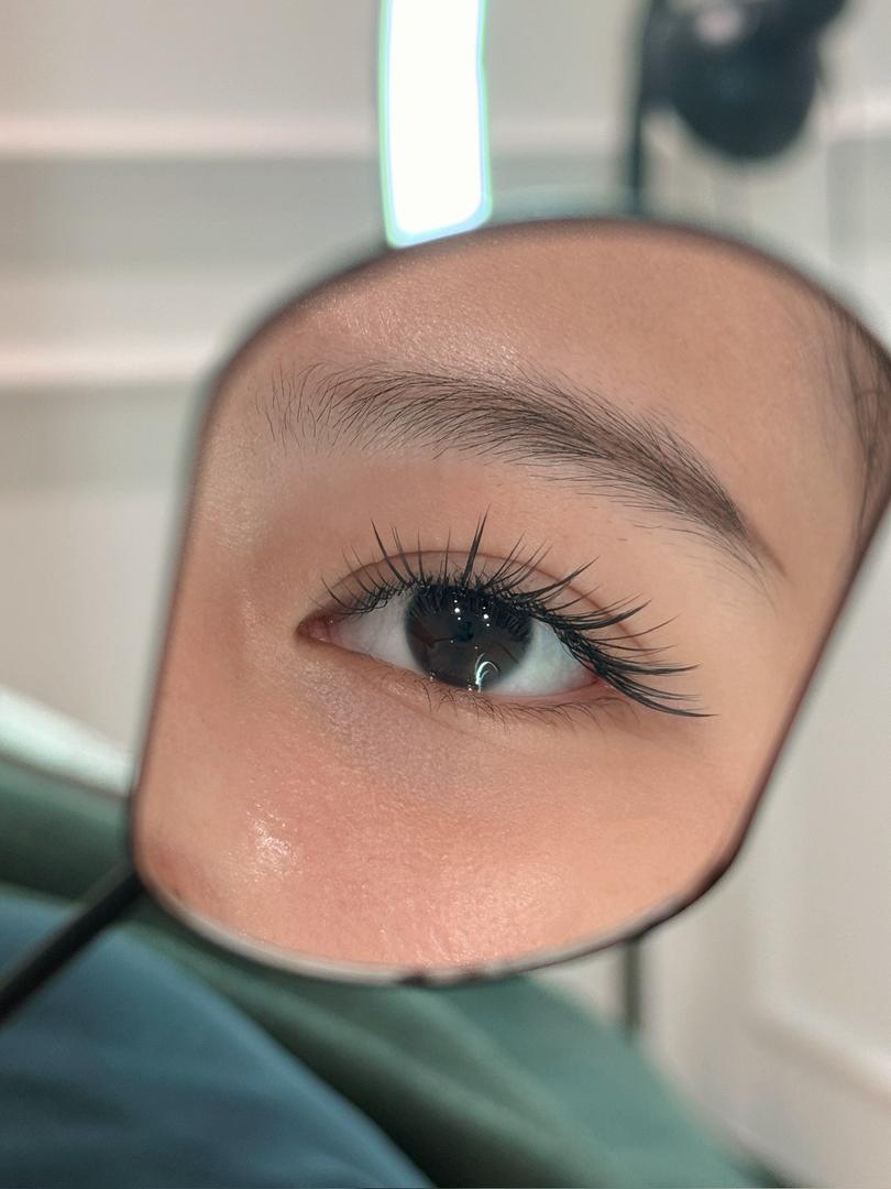 云层穿插 · Cloud Layer Lash