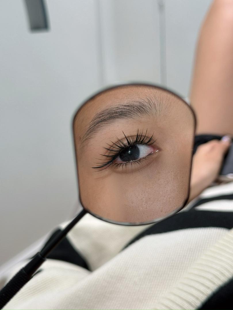 漫画款 · Comic Lash