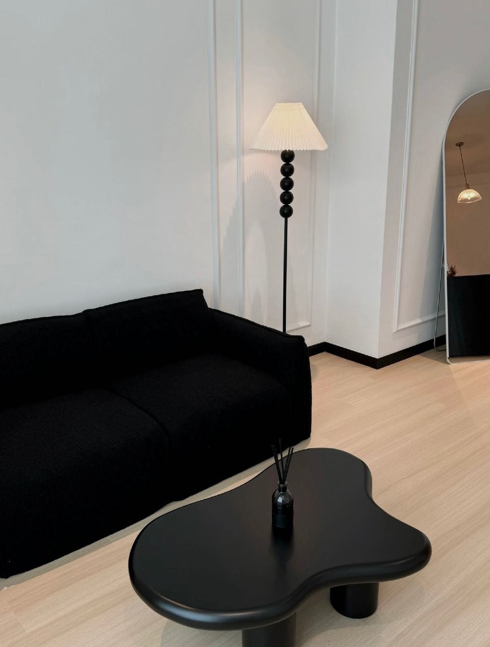 M Beauty Studio Lounge